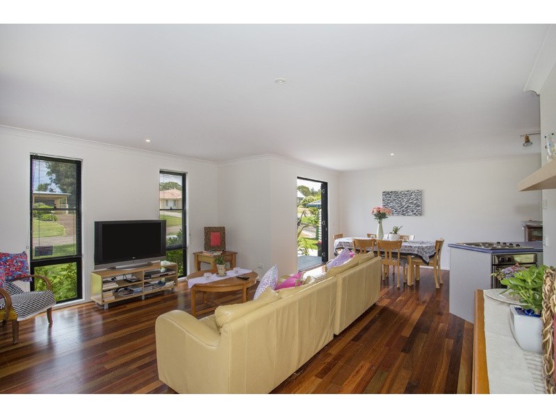 135 Malibu Drive, Bawley Point NSW 2539