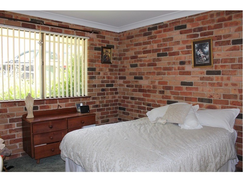 48 Buckland Street, Mollymook NSW 2539