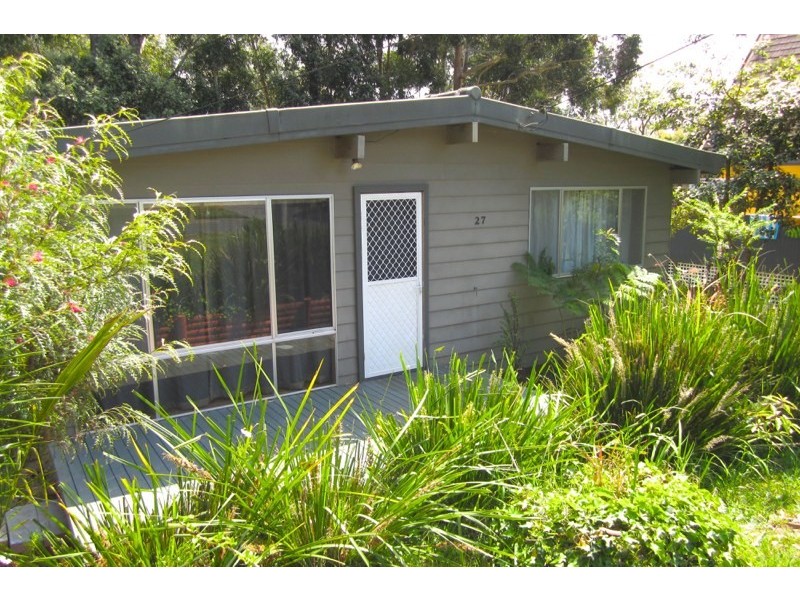 27 Ross Avenue, Narrawallee NSW 2539