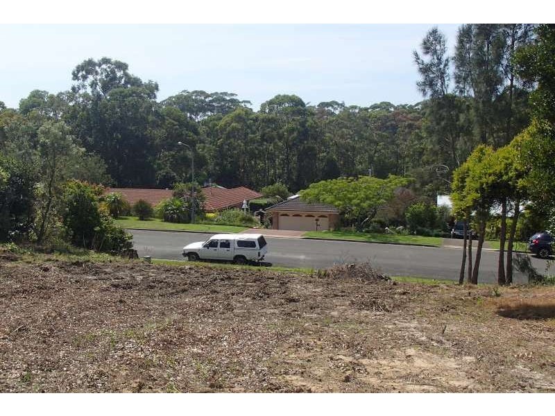 95 Leo Drive, Narrawallee NSW 2539