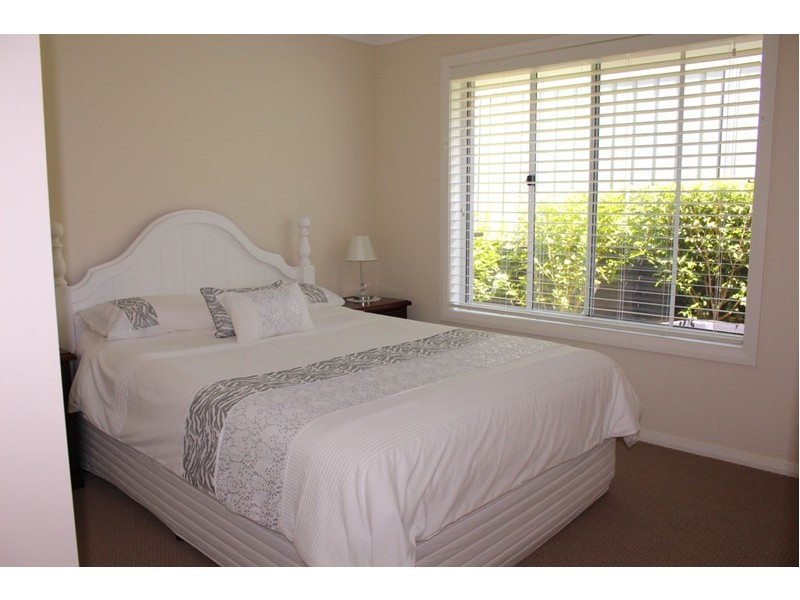 67 Golden Wattle Drive, Ulladulla NSW 2539