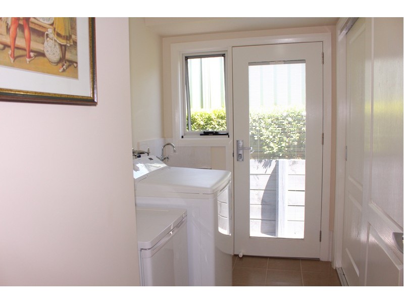 67 Golden Wattle Drive, Ulladulla NSW 2539