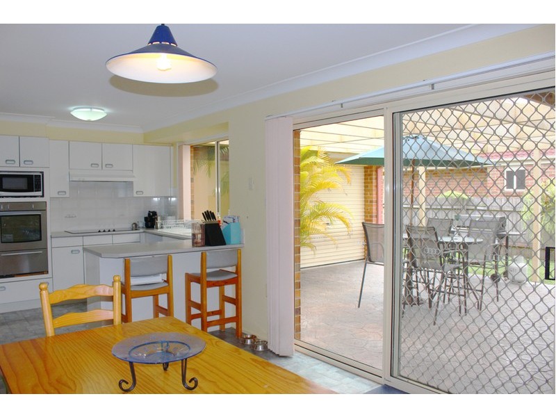 166 Leo Drive, Narrawallee NSW 2539