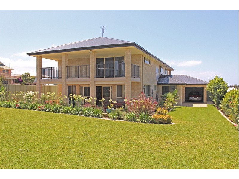 17 Rose Gum Avenue, Ulladulla NSW 2539