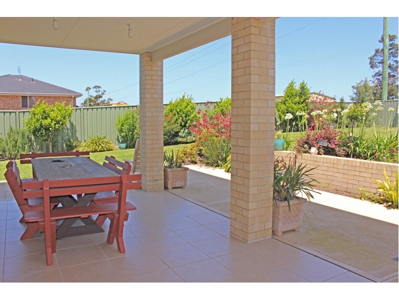 17 Rose Gum Avenue, Ulladulla NSW 2539