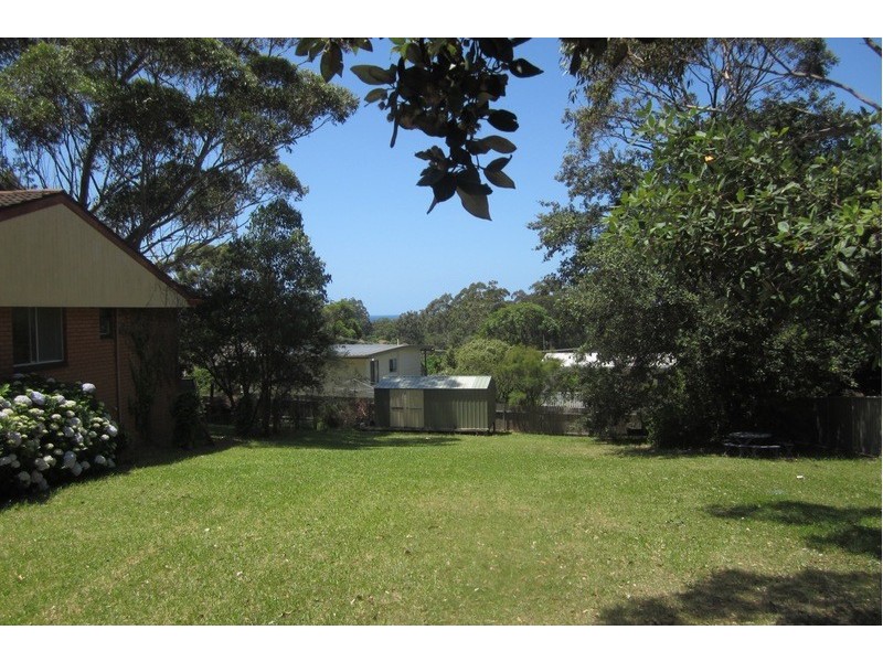 174 Matron Porter Drive, Mollymook NSW 2539