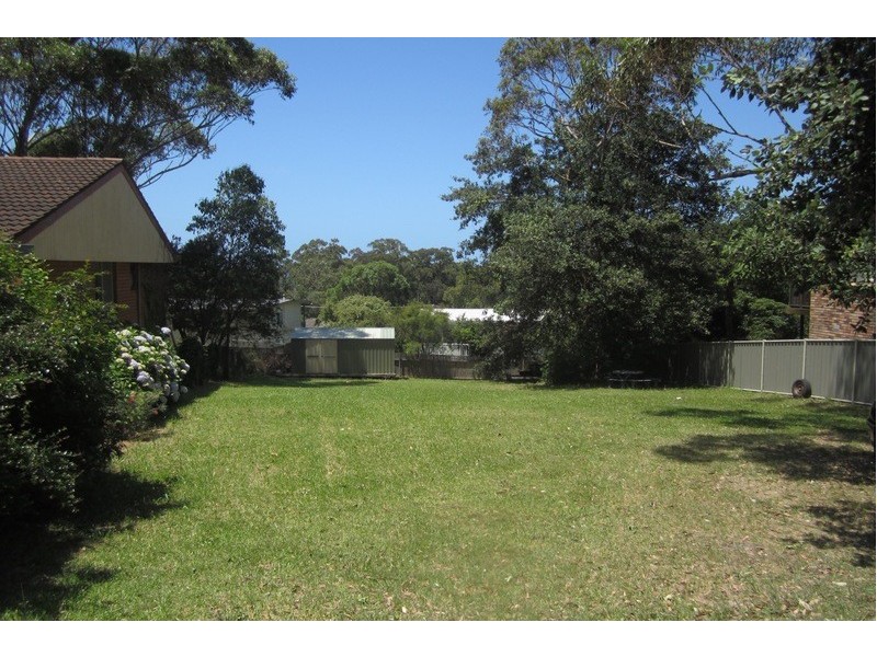 174 Matron Porter Drive, Mollymook NSW 2539