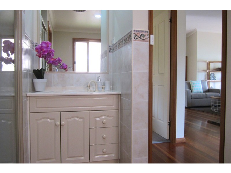 79 Garside Road, Mollymook Beach NSW 2539