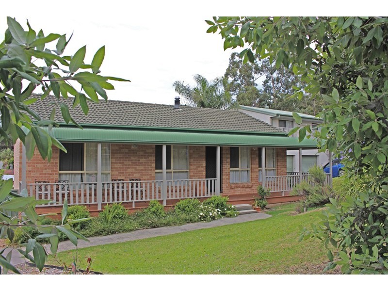 13 Scorpio Grove, Narrawallee NSW 2539