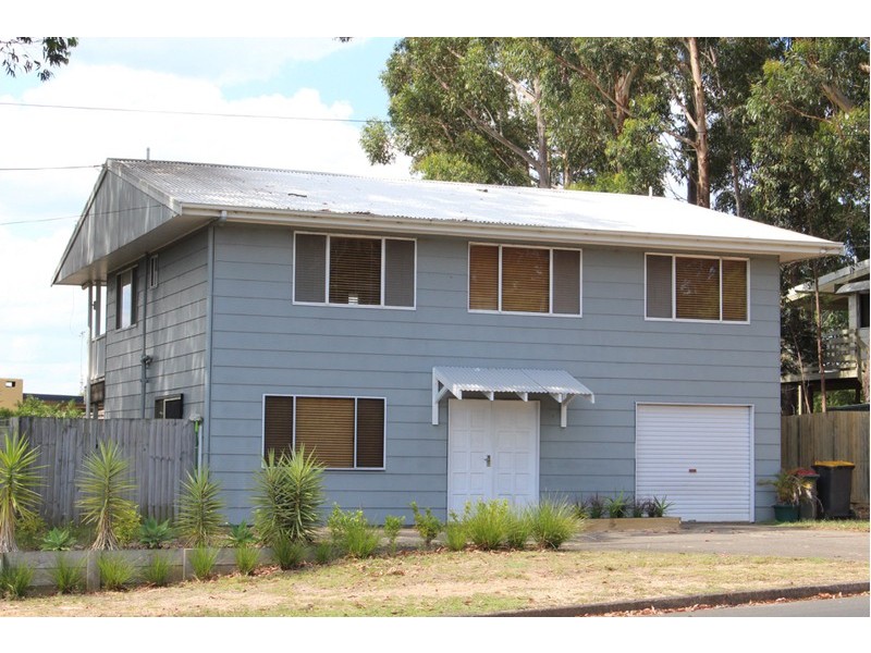 2 Bannister Head Road, Mollymook NSW 2539