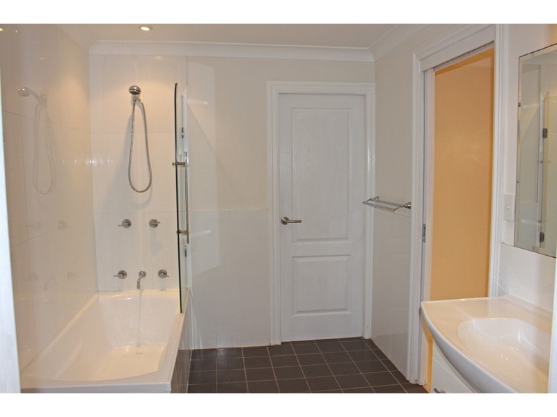 2 Bannister Head Road, Mollymook NSW 2539