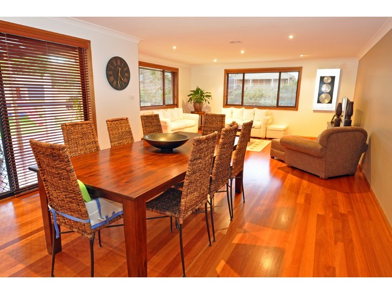 4 Niblick Avenue, Mollymook NSW 2539