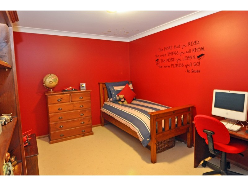 4 Niblick Avenue, Mollymook NSW 2539