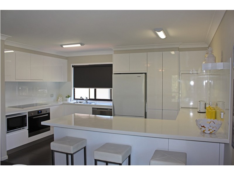 22 Wallaroy Drive, Burrill Lake NSW 2539