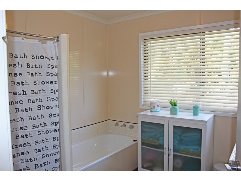 22 Wallaroy Drive, Burrill Lake NSW 2539