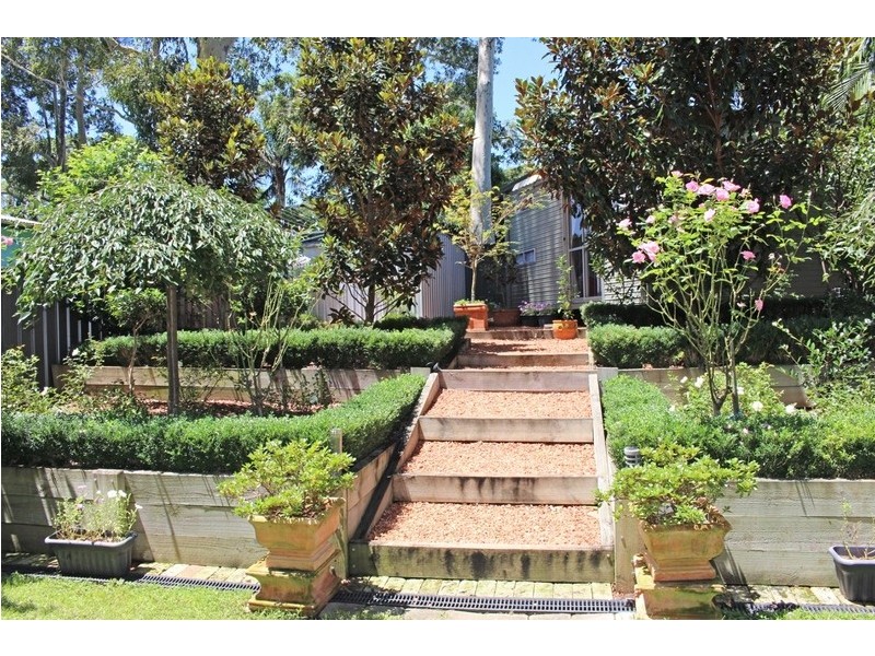 22 Wallaroy Drive, Burrill Lake NSW 2539