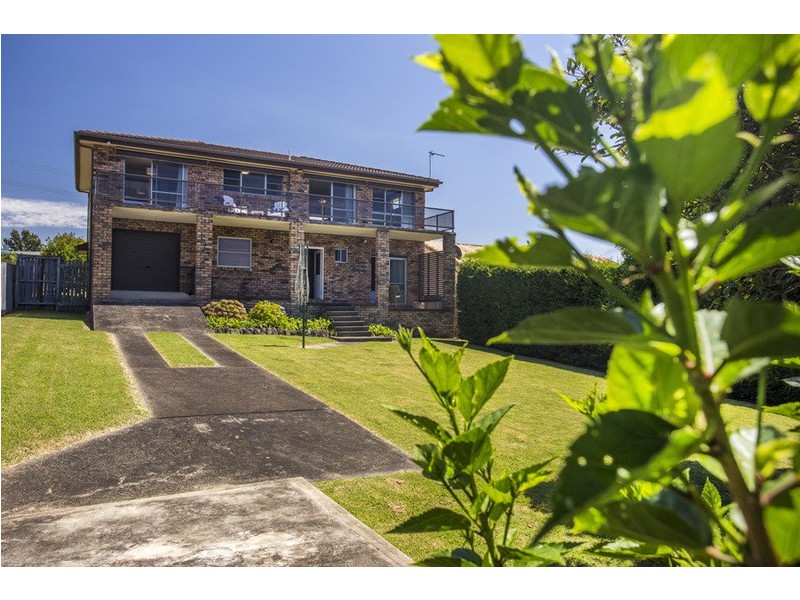 78 Golf Avenue, Mollymook NSW 2539
