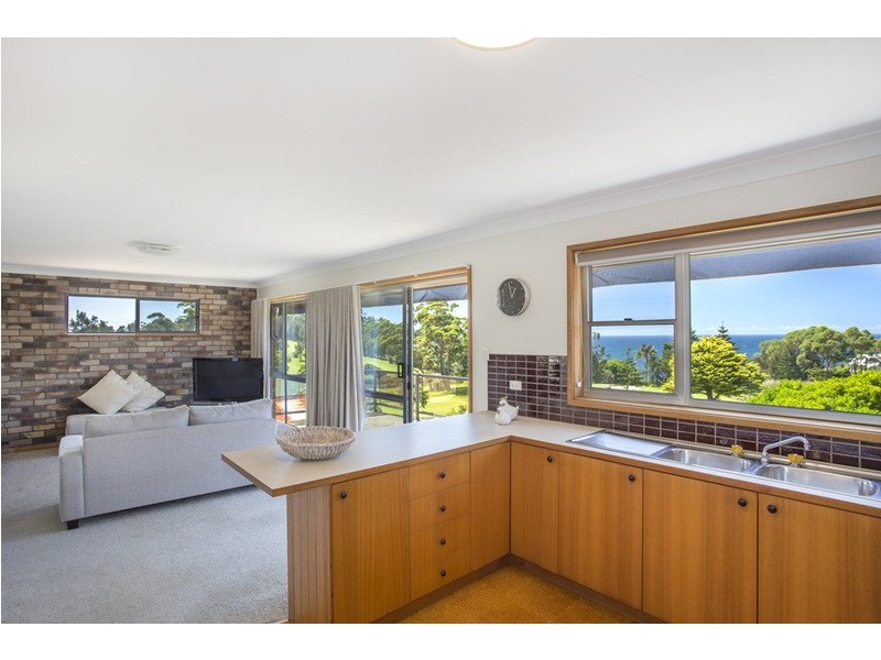 78 Golf Avenue, Mollymook NSW 2539