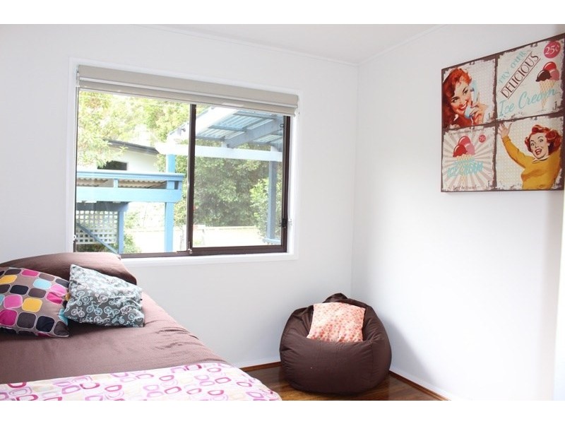 8 The Court, Mollymook NSW 2539