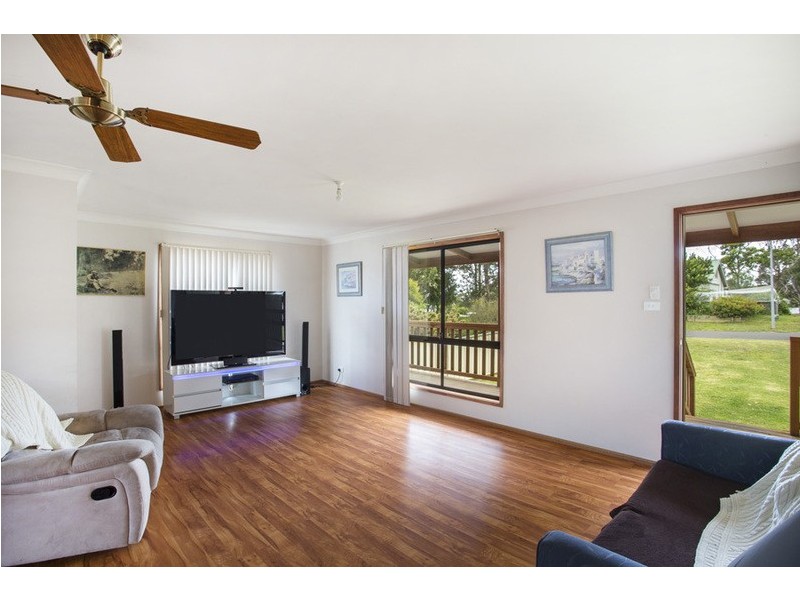 14 Forest Road, Kioloa NSW 2539