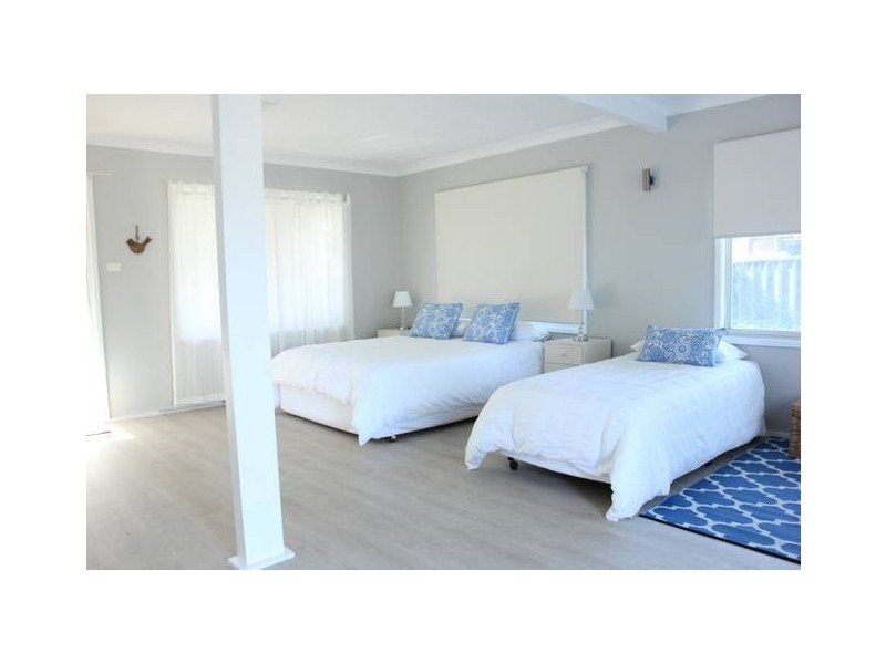 111 Matron Porter Drive, Narrawallee NSW 2539