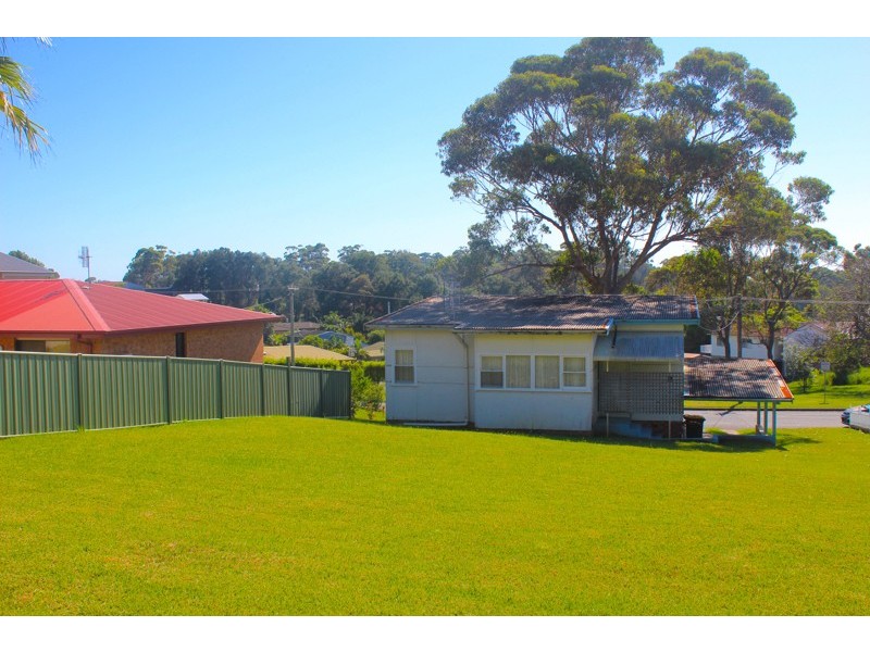 66 Seaview Street, Mollymook NSW 2539