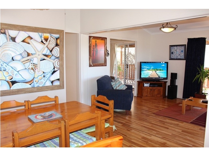 179 Princes Highway, Burrill Lake NSW 2539