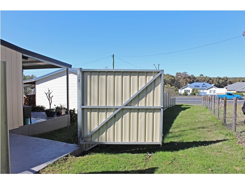 179 Princes Highway, Burrill Lake NSW 2539