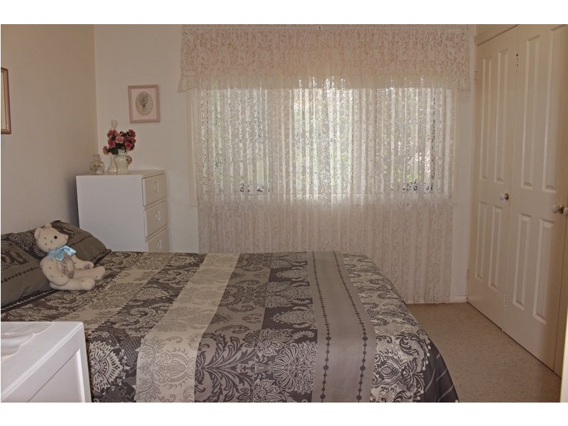 2/11 Cassia Place, Ulladulla NSW 2539