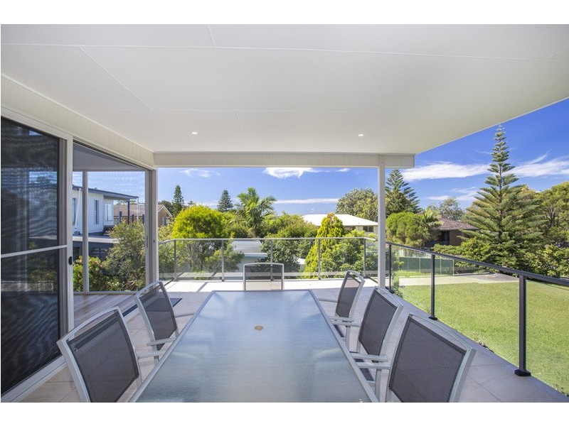 48 Lurnea Avenue, Bawley Point NSW 2539