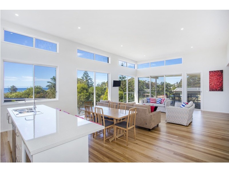 48 Lurnea Avenue, Bawley Point NSW 2539
