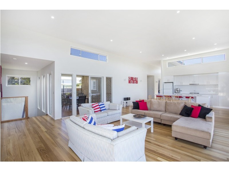 48 Lurnea Avenue, Bawley Point NSW 2539