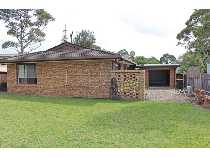 56 Wyoming Avenue, Burrill Lake NSW 2539