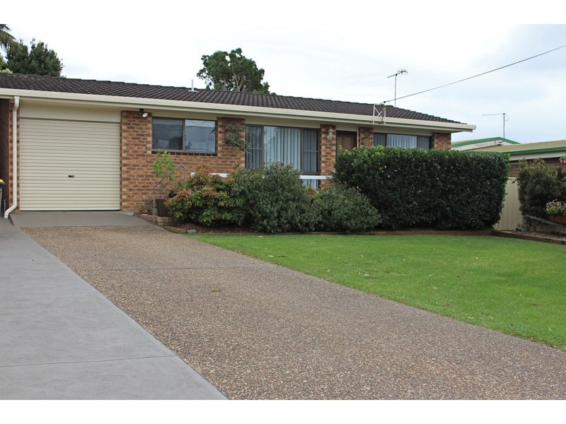 173 Princes Highway, Burrill Lake NSW 2539