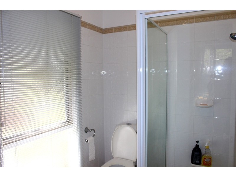 4 Blake Place, Narrawallee NSW 2539