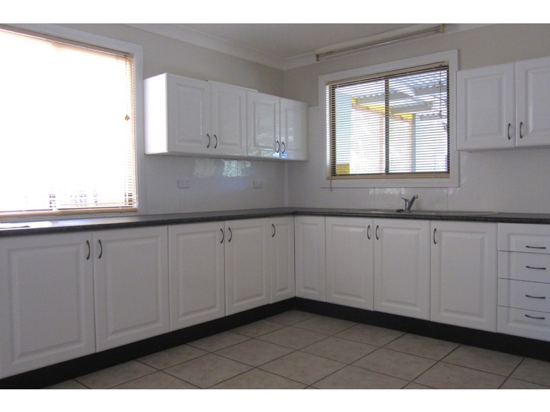 65 Cornfield Parade, Fishermans Paradise NSW 2539