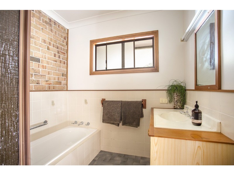 35  Garside Road, Mollymook NSW 2539