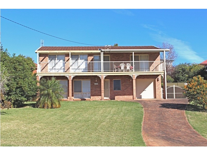 70 Seaview Street, Mollymook NSW 2539