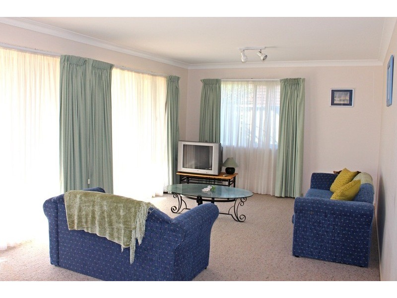 70 Seaview Street, Mollymook NSW 2539