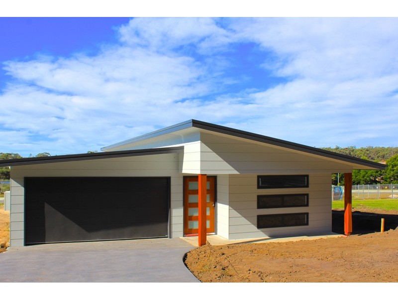 59 Wuru Drive, Burrill Lake NSW 2539