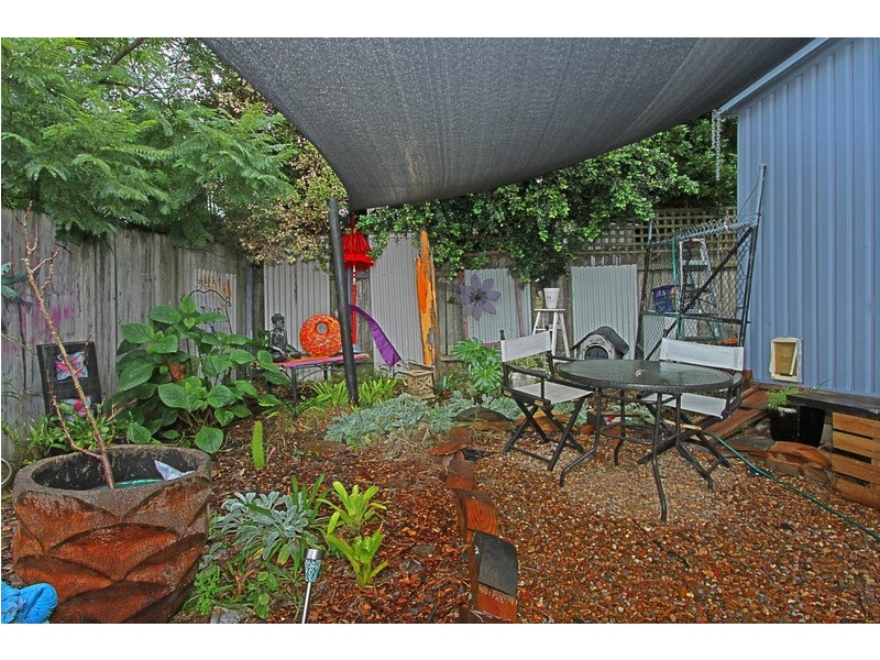 6 Croobyar Road, Milton NSW 2538