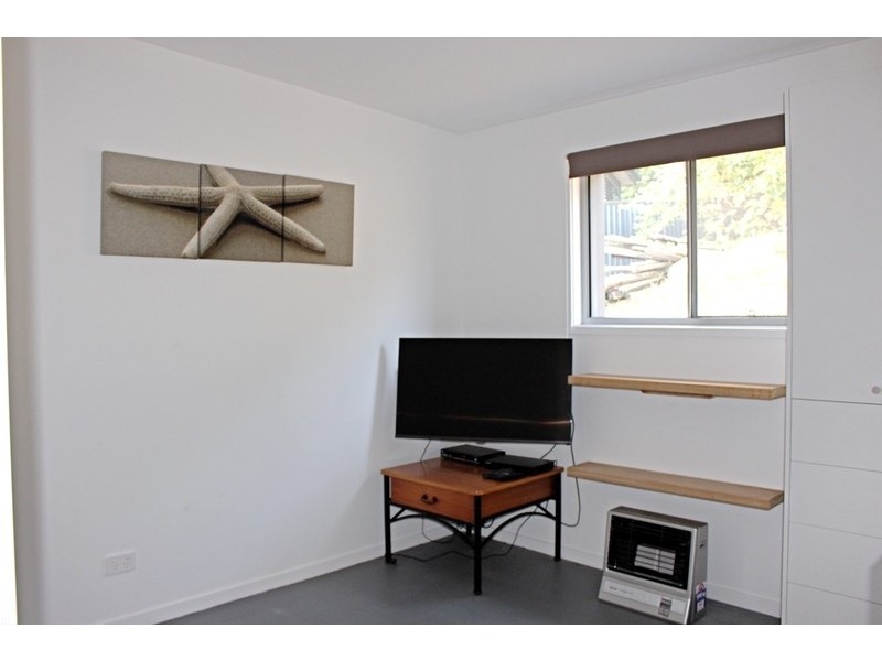 15 Merry Street, Kioloa NSW 2539