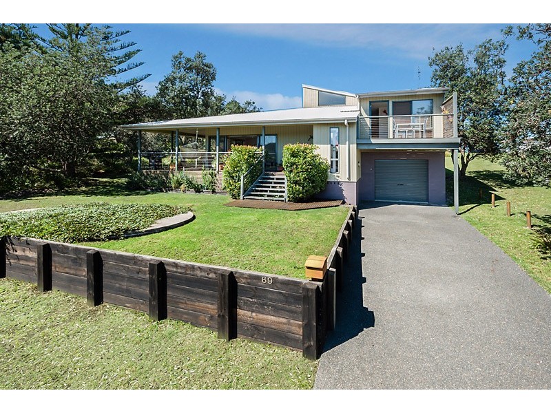 69 Kurrawa Drive, Kioloa NSW 2539