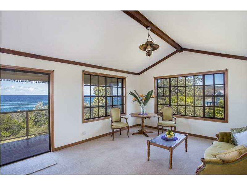 1 Wooroonga Crescent, Kioloa NSW 2539