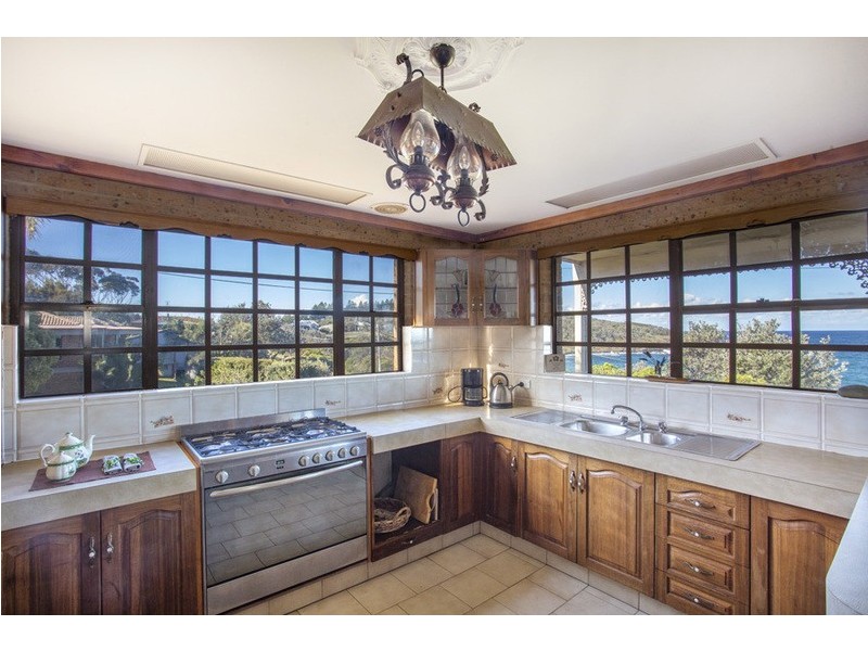 1 Wooroonga Crescent, Kioloa NSW 2539