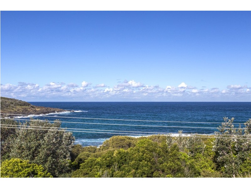 1 Wooroonga Crescent, Kioloa NSW 2539