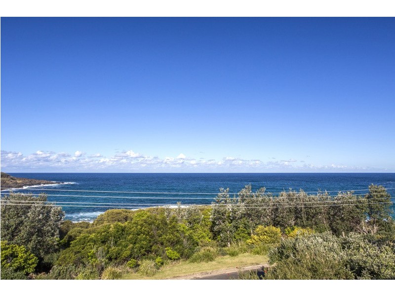 1 Wooroonga Crescent, Kioloa NSW 2539