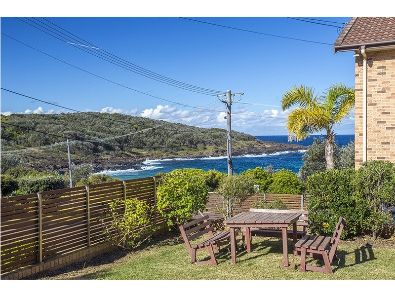 1 Wooroonga Crescent, Kioloa NSW 2539