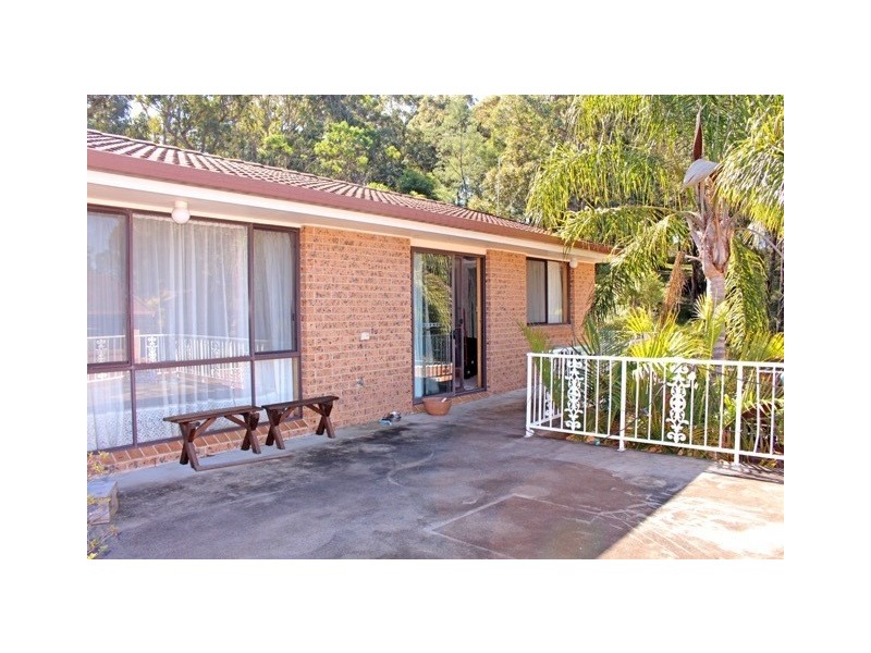 4/6-7 Augusta Place, Mollymook Beach NSW 2539