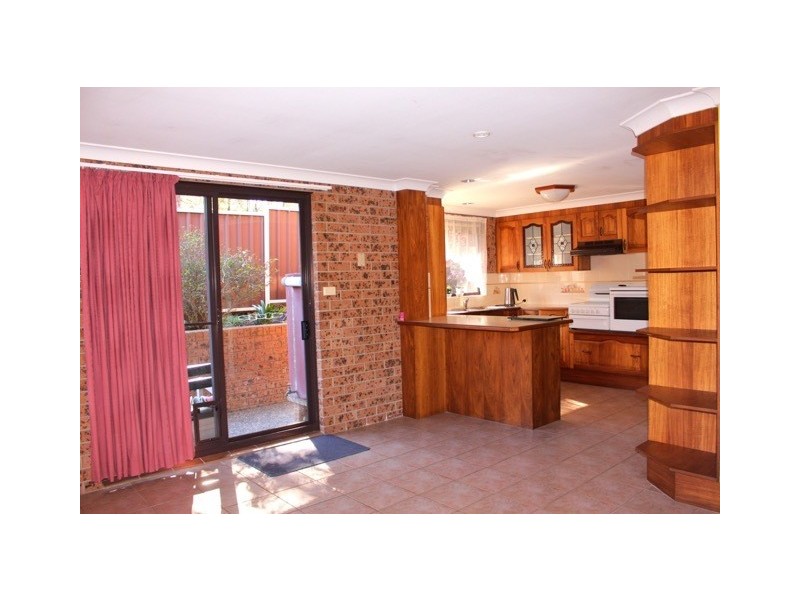 4/6-7 Augusta Place, Mollymook Beach NSW 2539